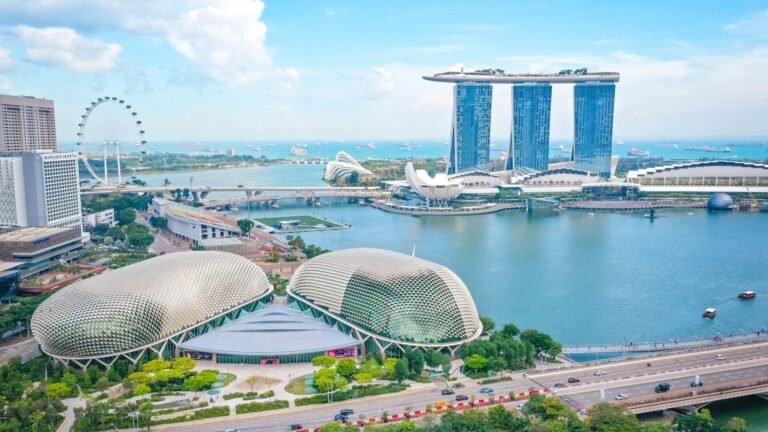 Top Singaporean Clothing Brands You Should Know